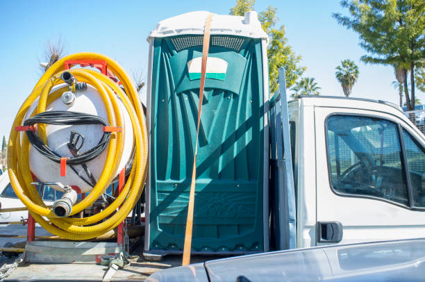Portable Toilet Options We Offer in Claycomo, MO