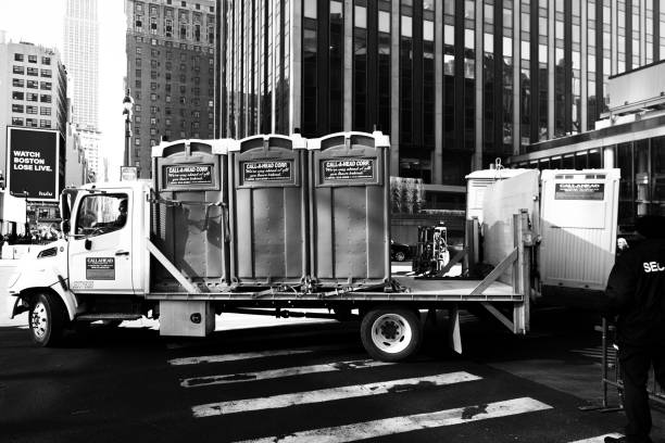 Best Porta potty rental near me  in Clayco, MO